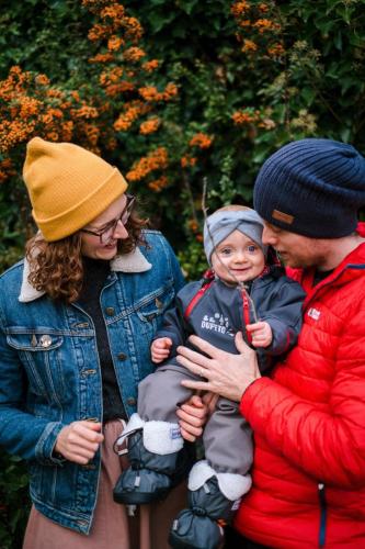 přirozené rodinné fotky